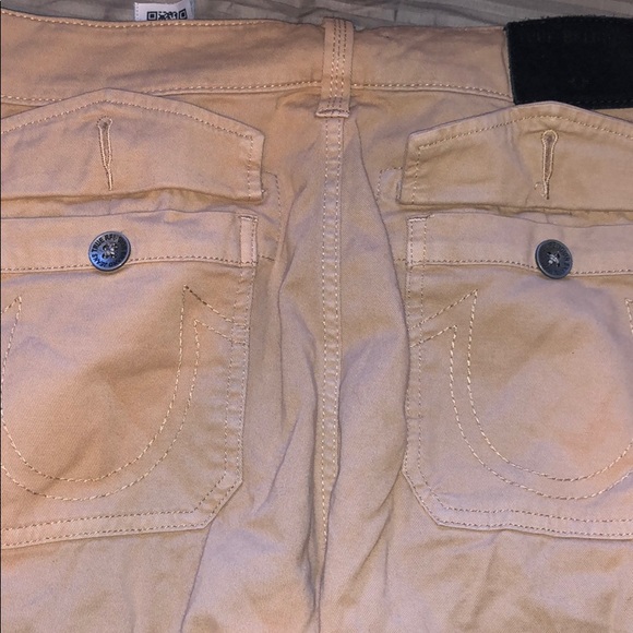 Worn pair of true religion cargos - Picture 3 of 3